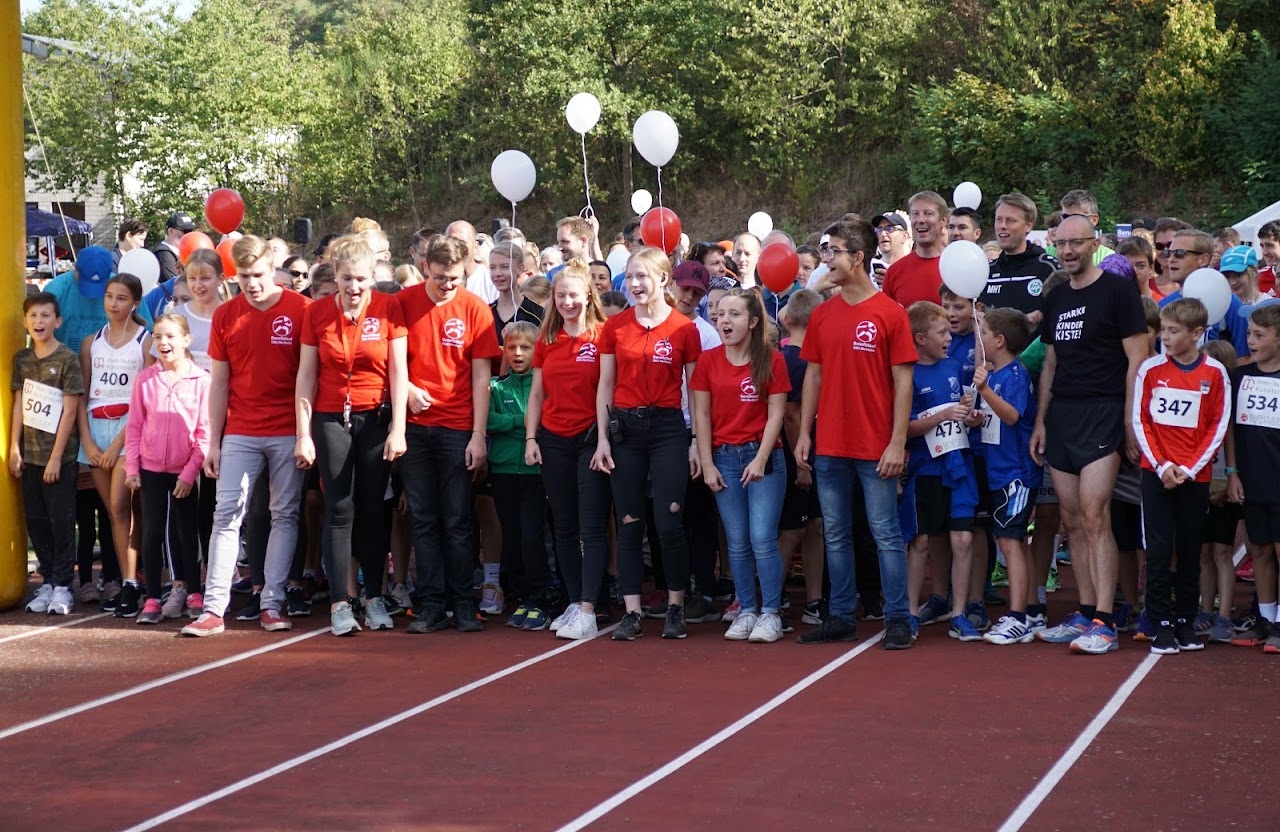 Bild vom 11. Benefizlauf im Jahr 2019. Dies ist das 65. Bild.